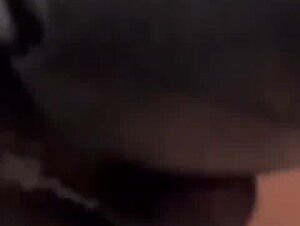 Thumb 8