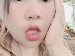 Thumb 6