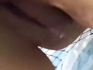 Thumb 8