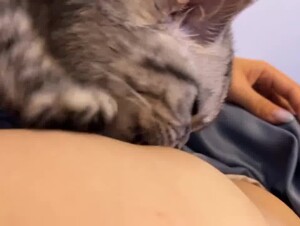 Thumb 7