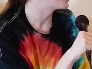Thumb 8
