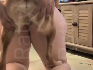 Thumb 4
