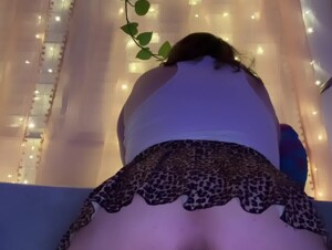 Thumb 10
