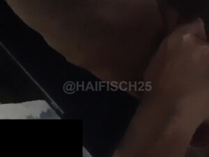 Mamando caramelo na rua